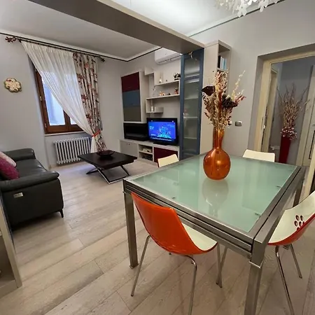 Vicolo In Fiore House Daire