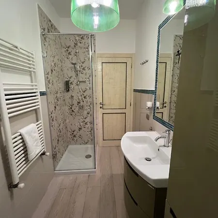 Vicolo In Fiore House Apartament